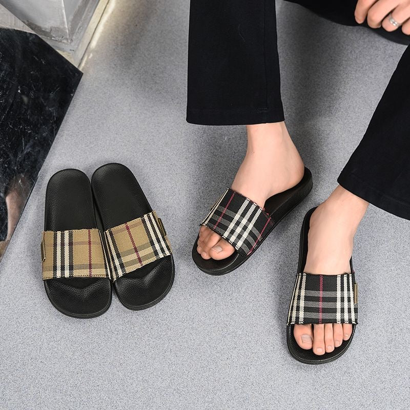 Classic Plaid Metal Logo Slides, Non-Slip Outdoor Slippers, Summer Casual Sandals