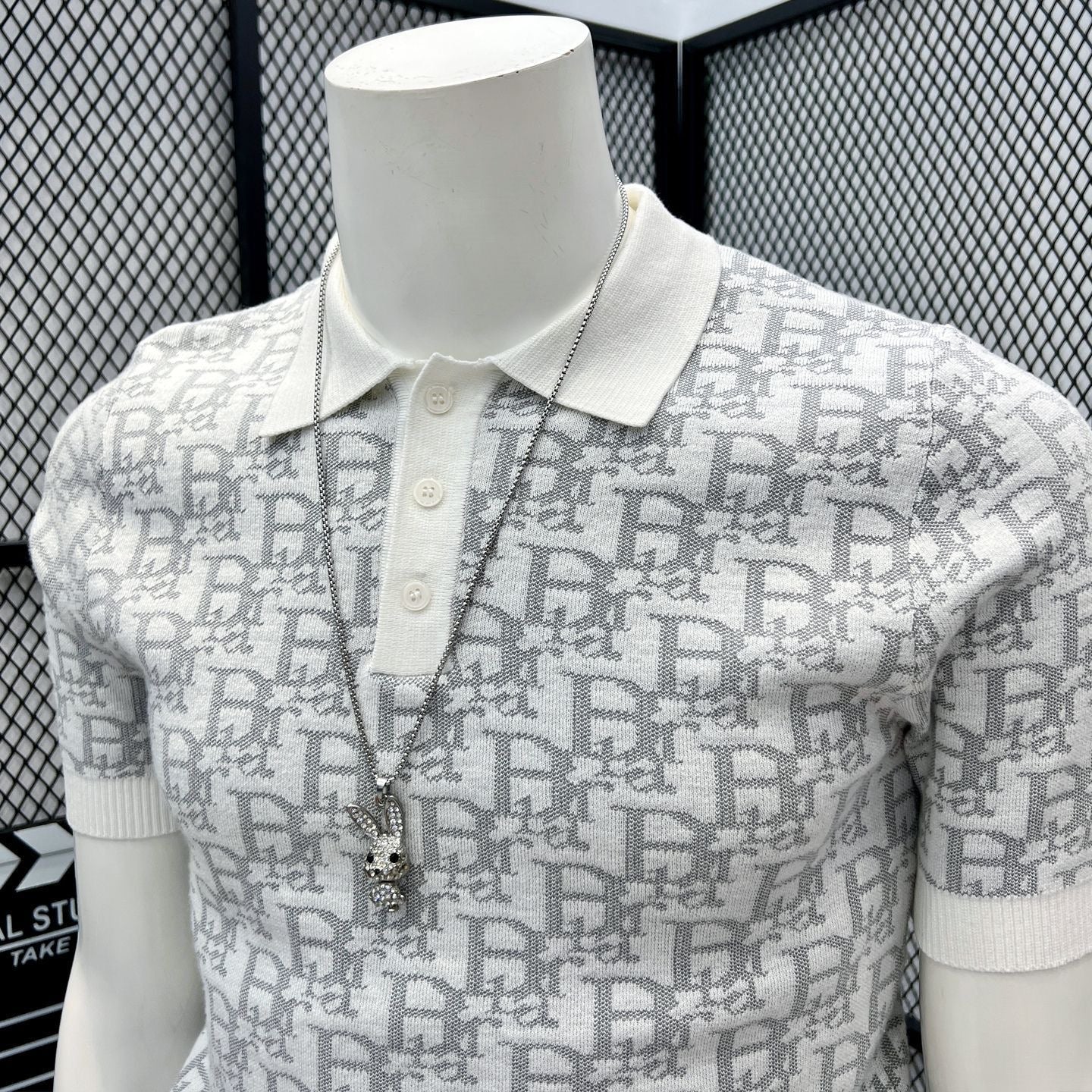 【#A405】Men All Over Jacquard Knit Short Sleeve Polo Shirt, Slim Lapel Breathable Casual Top