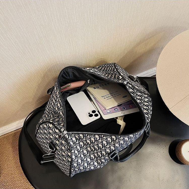 【#A422】Vintage Letter Jacquard Large Capacity Travel Duffel Bag, Business & Gym Dual-use Crossbody Handbag