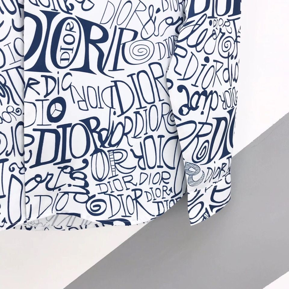 【#A426】Men Graffiti Letter Print Long Sleeve Shirt, Smooth Loose Casual Lapel Blouse