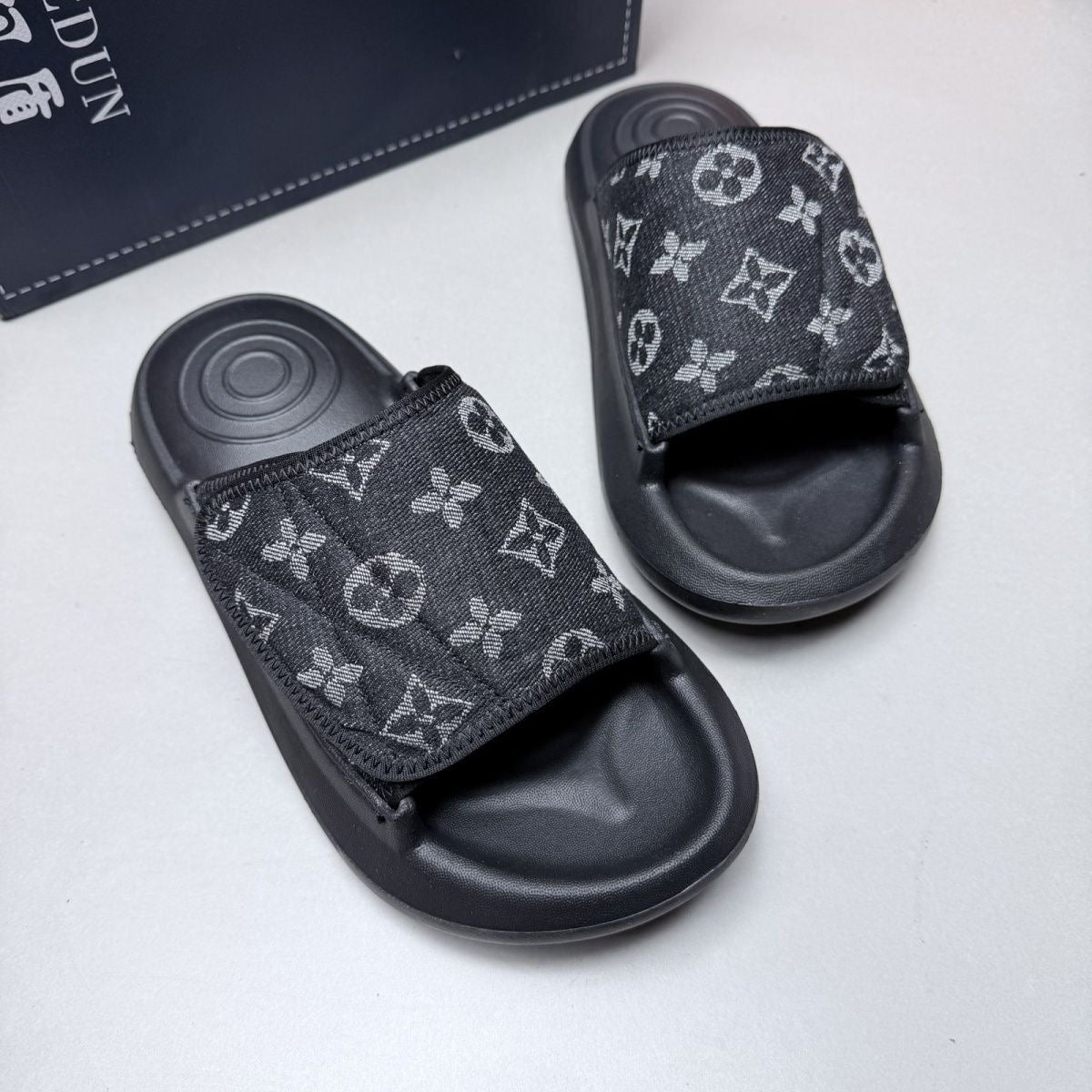 【#A470】Monogram Print Velcro Platform Slide Sandals, Unisex Summer Anti-slip Elevated Casual Slippers
