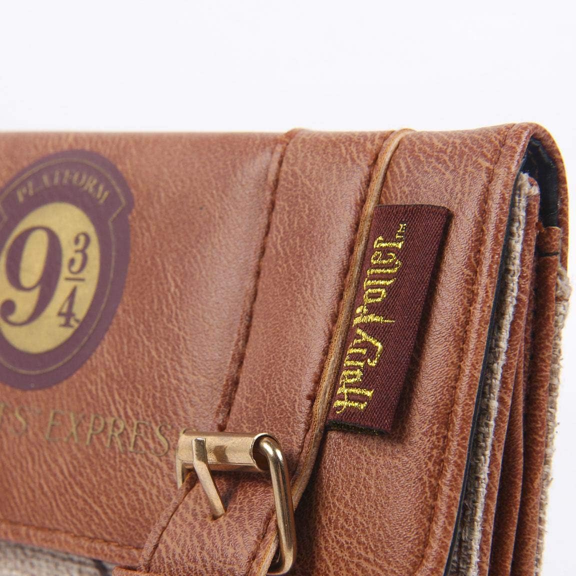 HOTCERDÁ LIFE'S LITTLE MOMENTS Harry Potter Long Wallet – Official Warner Bros License, Multicoloured