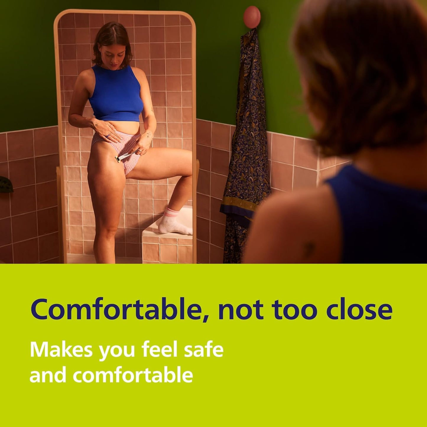 HOTPhilips Norelco OneBlade Intimate, Designed For Pubic Grooming, Trim & Shave With Extra Skin Protection, Model QP1924/70