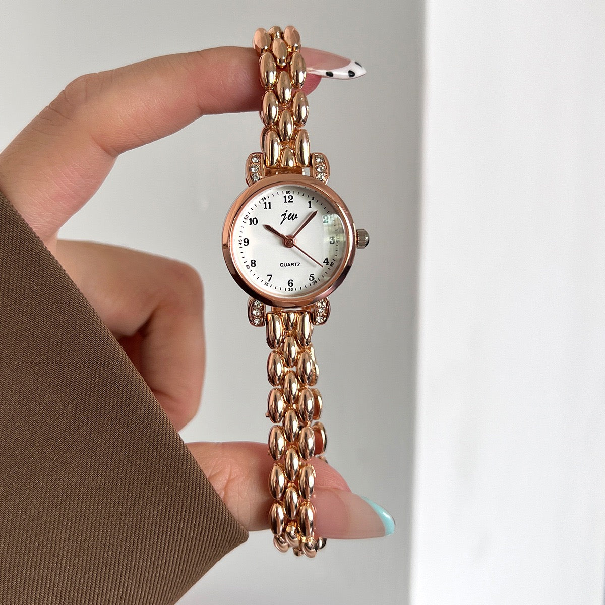 Women's Luxury Small Dial Bracelet Watch, Crystal-Embellished Thin Steel Band Minimalist Quartz Wristwatch, Elegant Versatile Timepiece