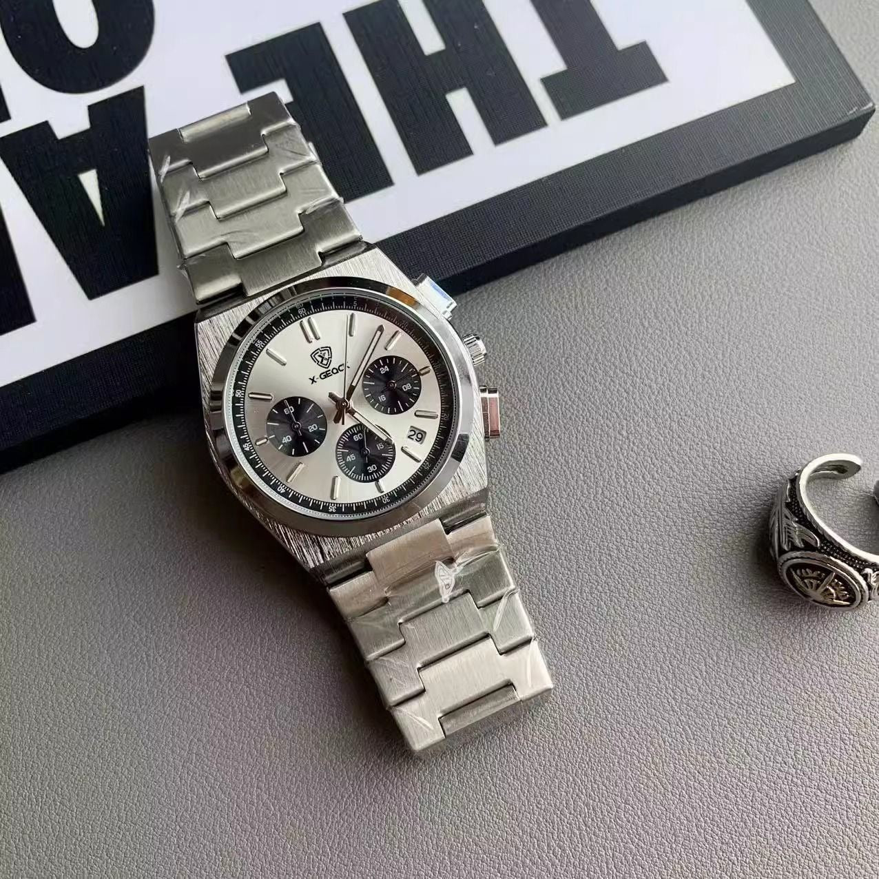 Semi-Formal Three-Eye Chronograph Watch, Multi-Color Steel Band Men's Wristwatch