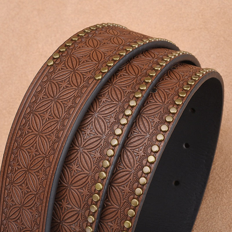 Western-Style Bull Skull Engraved Riveted Men's Belt, Vintage Embossed Pattern Trouser Belt, Unique Design Waist Strap