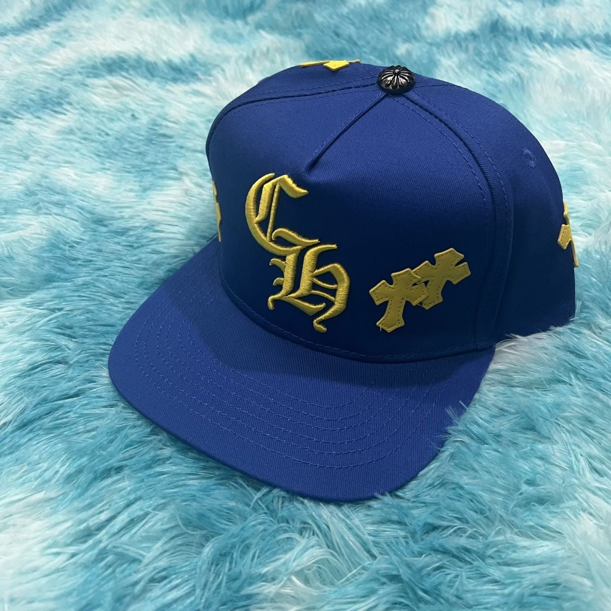 American Retro Cross Embroidered Flat-Brim Baseball Cap, Streetwear Gothic Letter Hip-Hop Hat, Unisex Versatile Trucker Hat