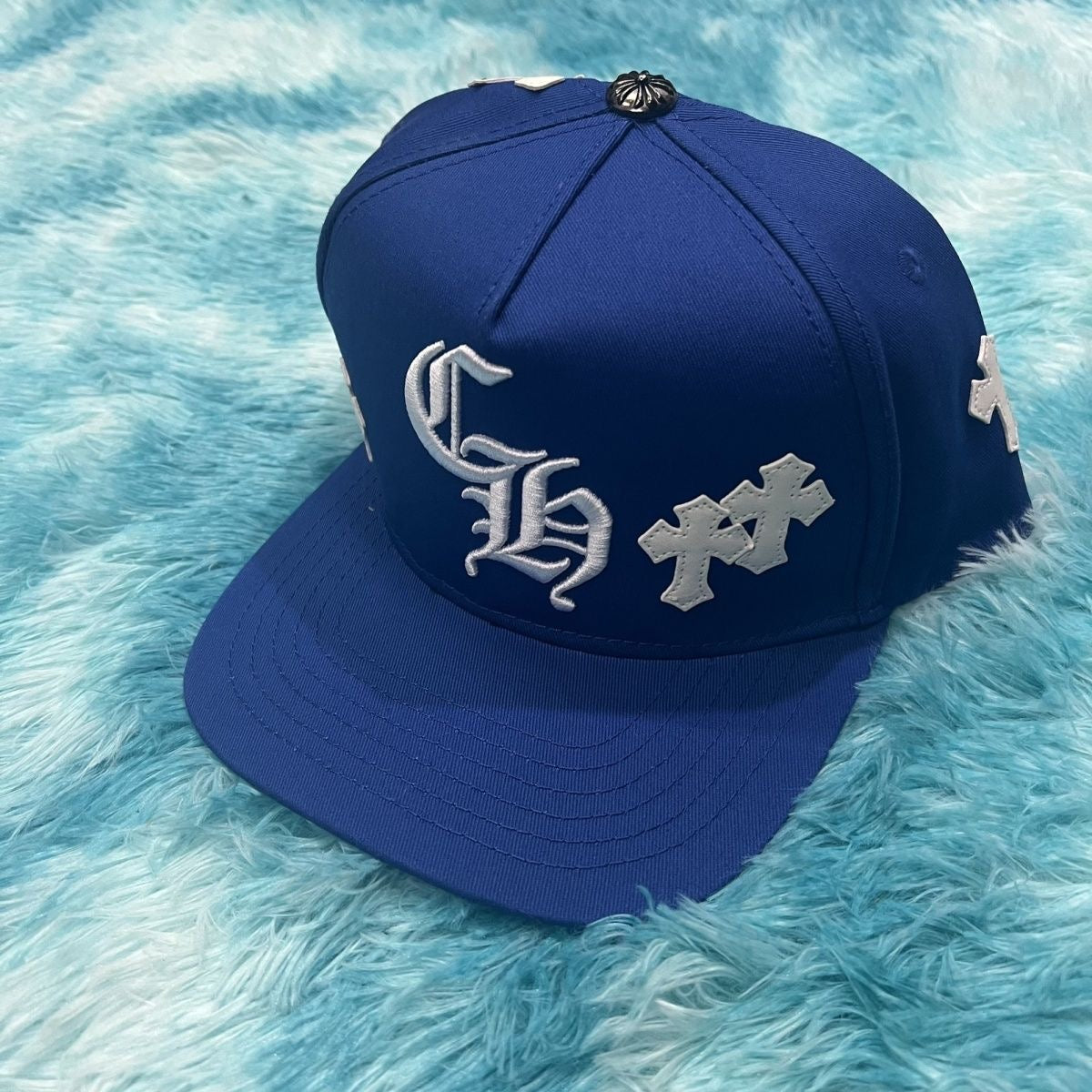 American Retro Cross Embroidered Flat-Brim Baseball Cap, Streetwear Gothic Letter Hip-Hop Hat, Unisex Versatile Trucker Hat