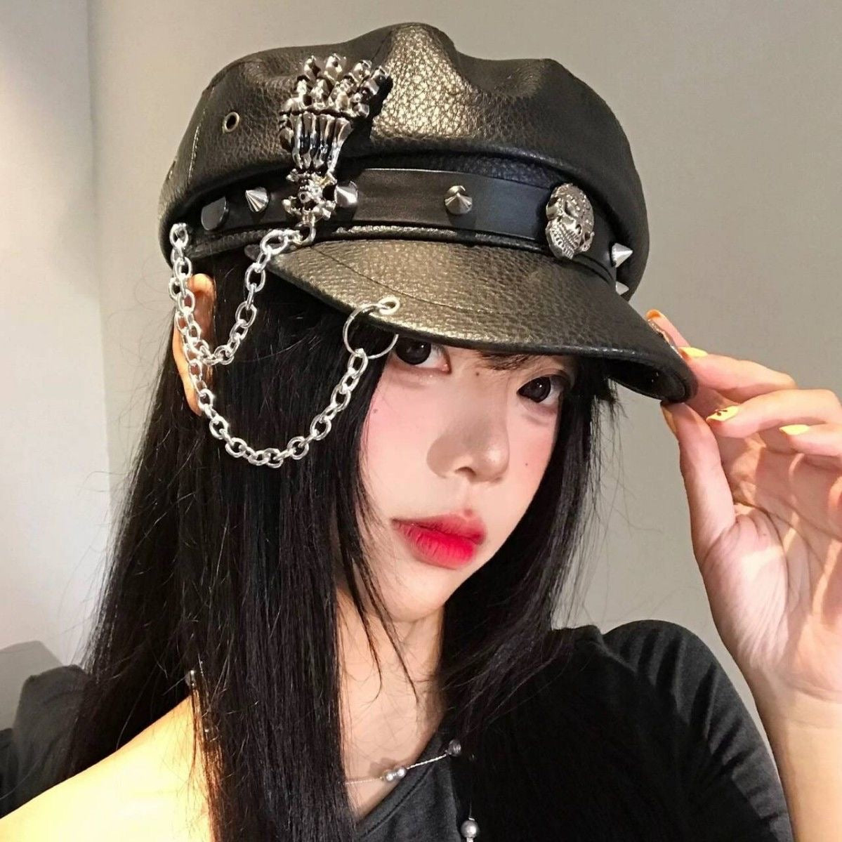 Dark Punk-Style Skull & Chain Naval Cap, Edgy Studded Faux Leather Newsboy Hat, Streetwear Cool Unisex Beret