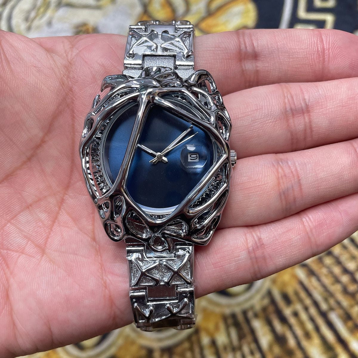 Unique Hollow Metal Skeleton Men's Watch, Vintage Sculpted Steel Band Wristwatch, Niche Edgy Versatile Quartz Watch