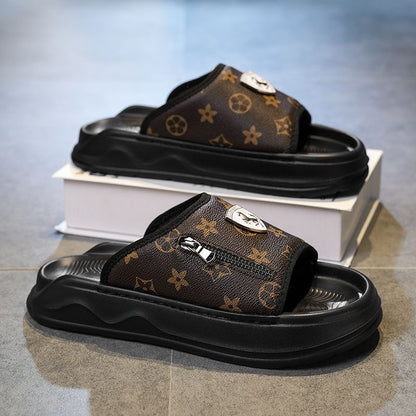 Retro Monogram Print Thick-Sole Slippers, Trendy Zipper & Badge Slide Sandals, Summer Non-Slip Outdoor Slides