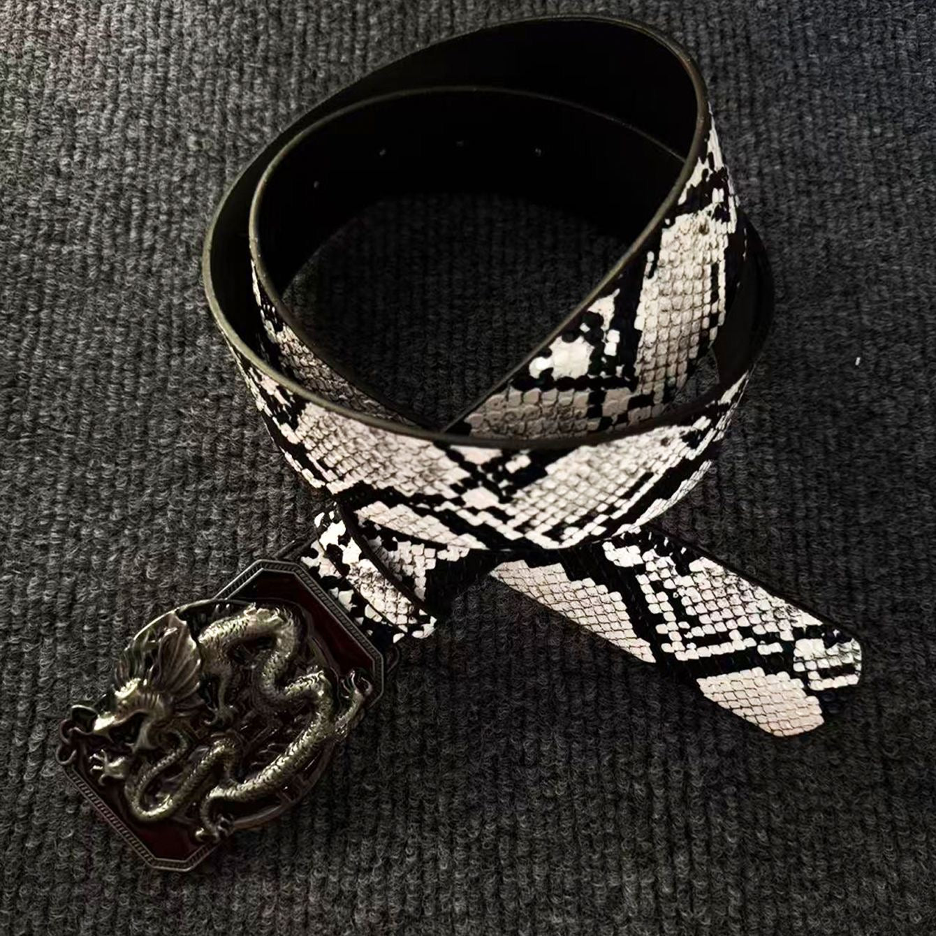 Retro Snake Print Embossed Buckle Belt, Punk Streetwear Jean Belt, Bold Decorative Waistband