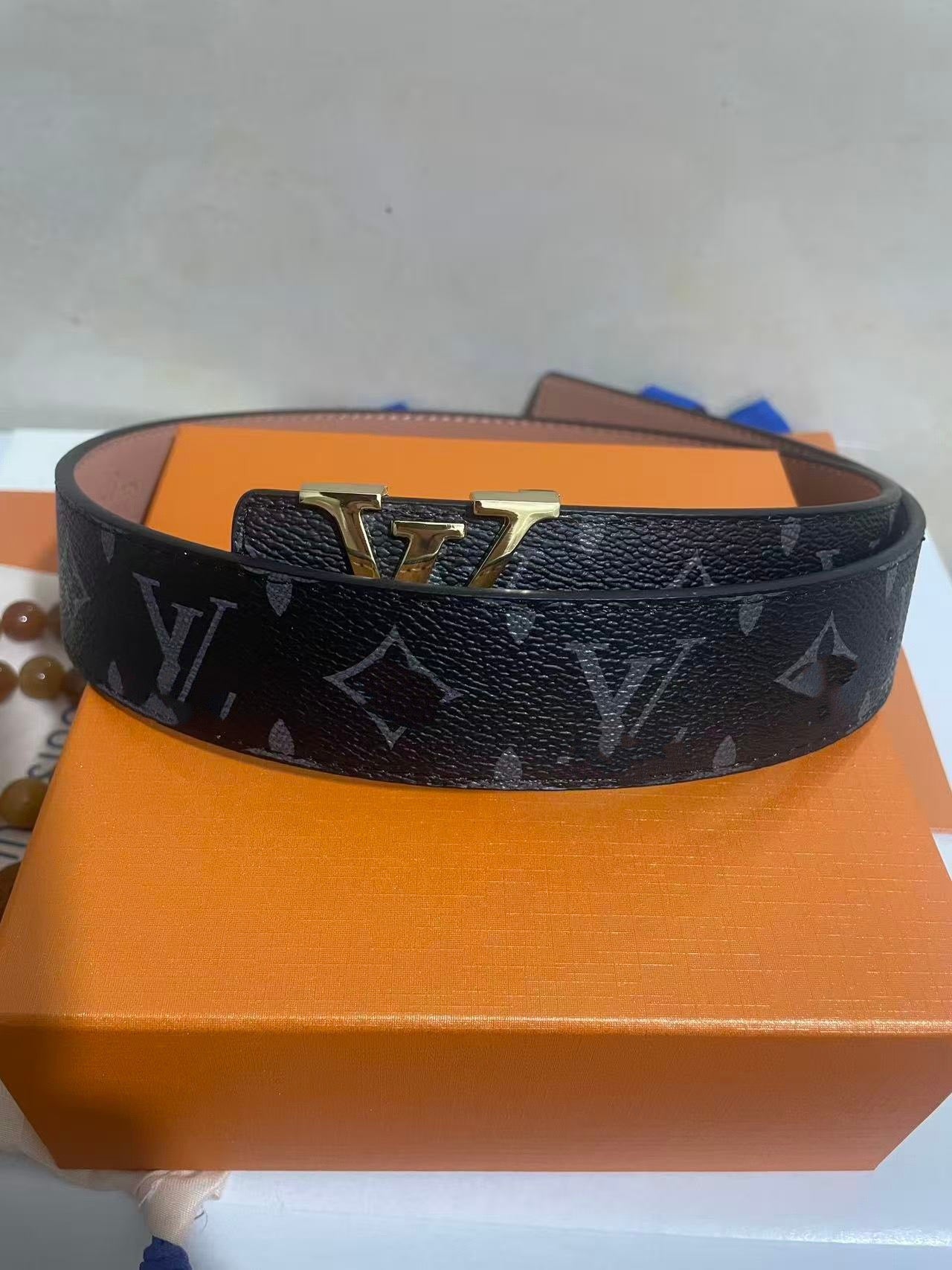 Men's Monogram/Check Pattern Pin-Buckle Belt, Casual Versatile Letter-Buckle Cowhide Strap, Durable Dress & Jean Belt