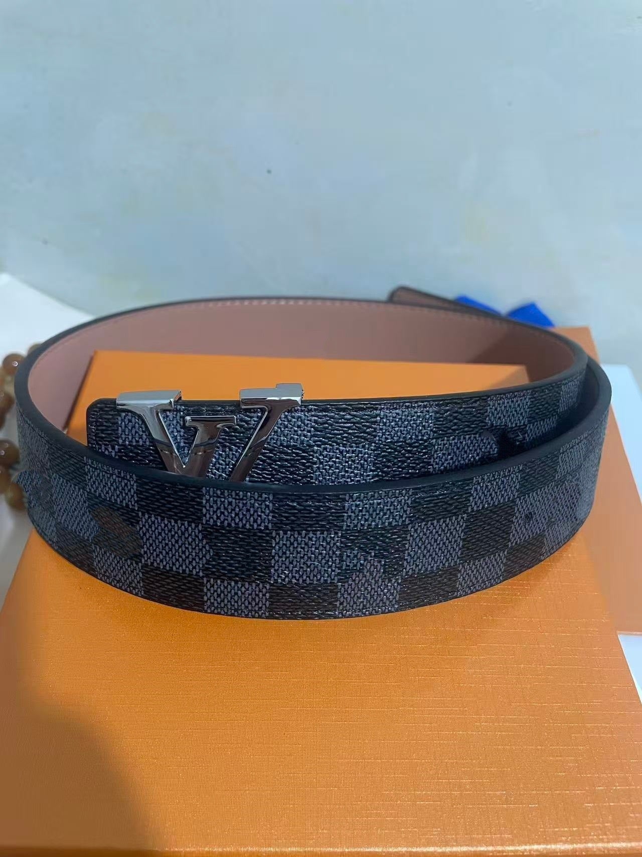 Men's Monogram/Check Pattern Pin-Buckle Belt, Casual Versatile Letter-Buckle Cowhide Strap, Durable Dress & Jean Belt