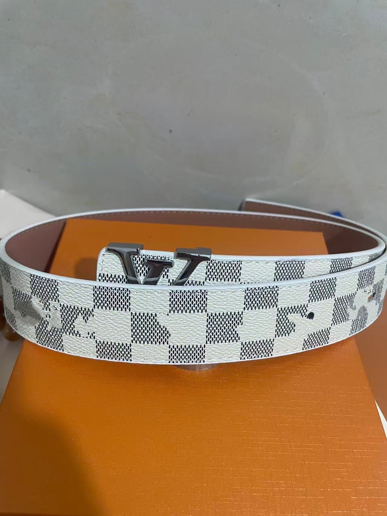 Men's Monogram/Check Pattern Pin-Buckle Belt, Casual Versatile Letter-Buckle Cowhide Strap, Durable Dress & Jean Belt