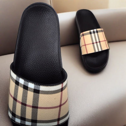 Vintage Check Leather Slide Sandals
