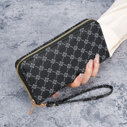 Four-leaf clover diamond-pattern zippered long wristband wallet