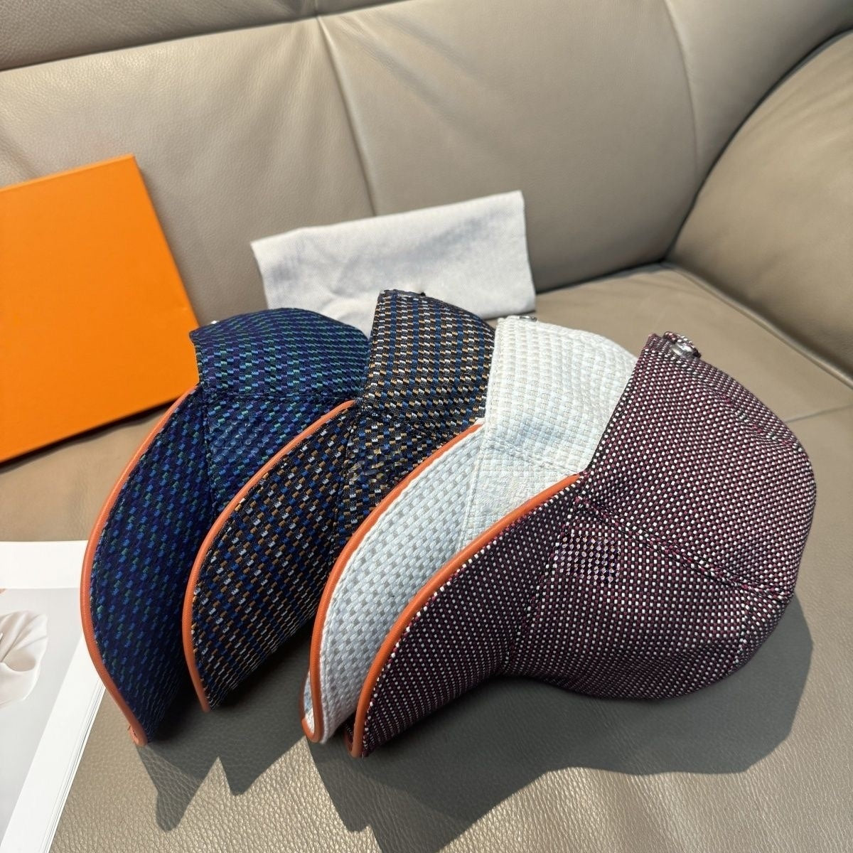 Woven Check Contrast Trim Casual Baseball Cap