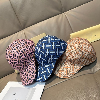 All-over Letter Print Casual Baseball Cap