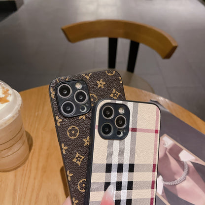 Vintage Checkered Leather Phone Case, Luxury Full Coverage Shockproof Cover