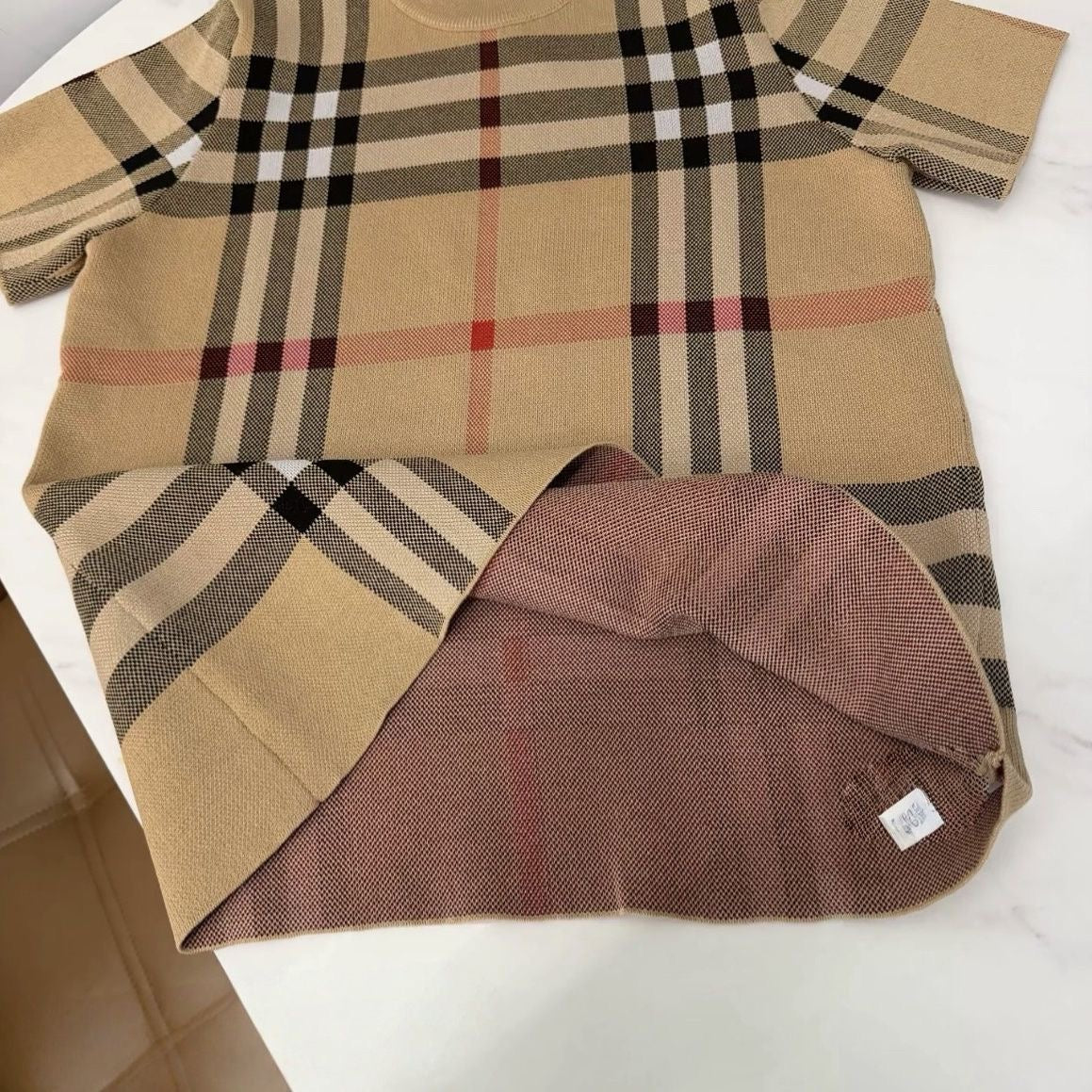 Classic Contrast Plaid Crew Neck Knit Short Sleeve Top