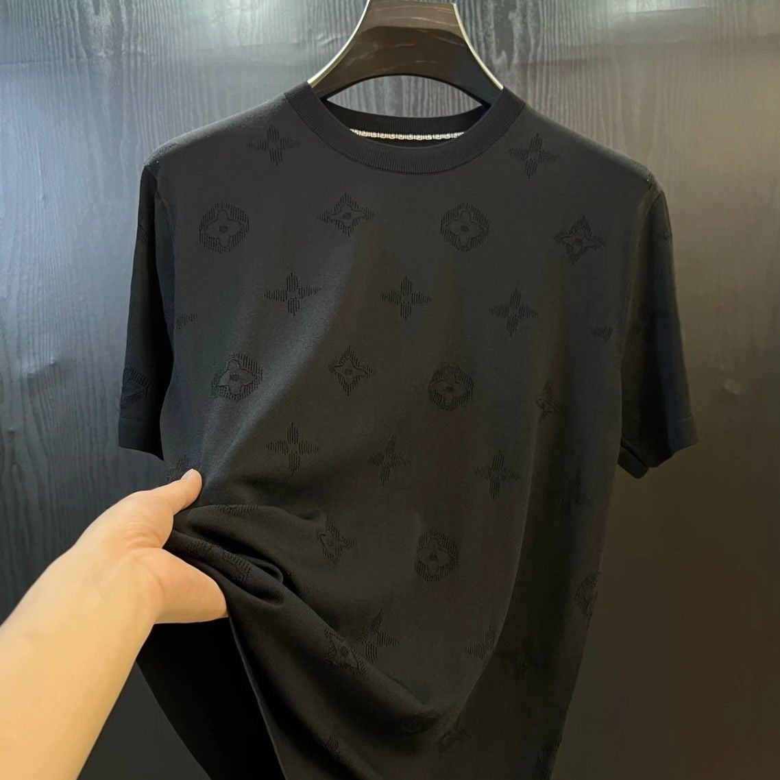 【#A264】Men's Crew Neck Knit Short Sleeve T-Shirt with Subtle Clover Jacquard Pattern