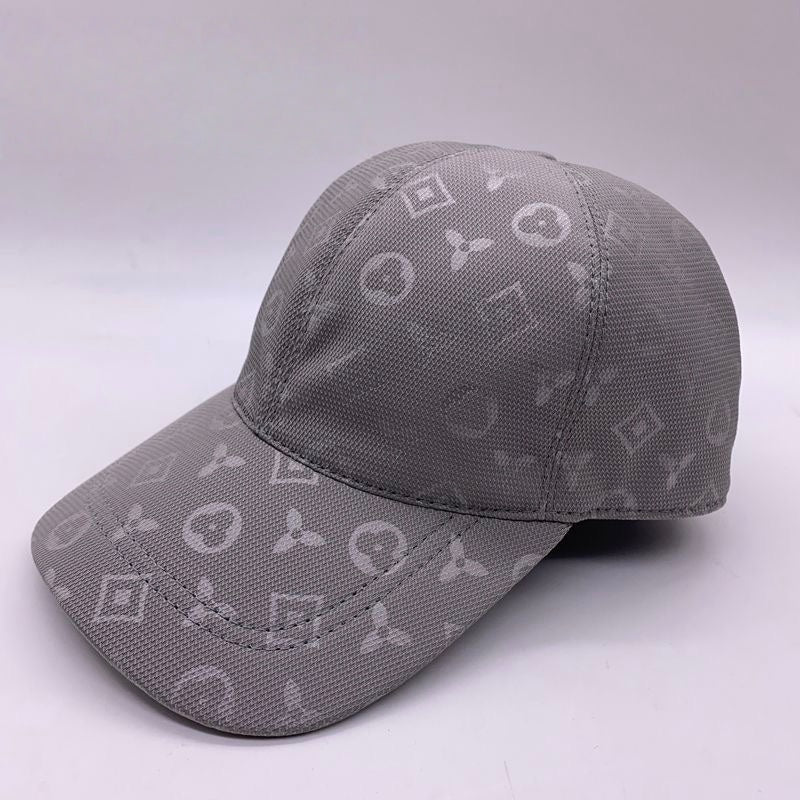 【#A266】Vintage Baseball Cap With All-Over Subtle Print