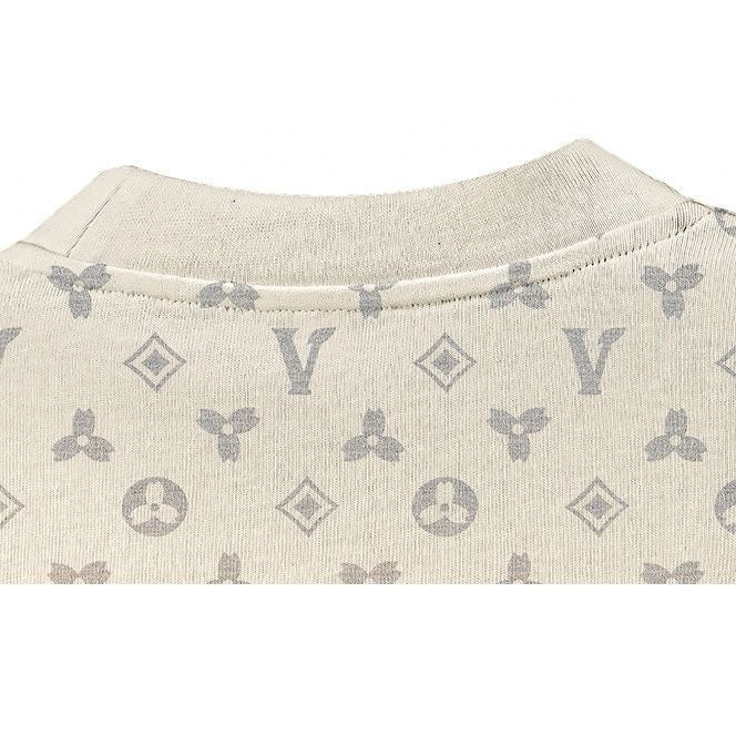 【#A285】Checkered All-Over Print Crew Neck T-Shirt With Curved Hem