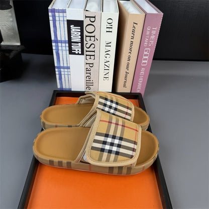 【#A293】Unisex Vintage Plaid Slide Sandals, Adjustable Velcro Strap Non-Slip Platform Open Toe Slippers for Couple