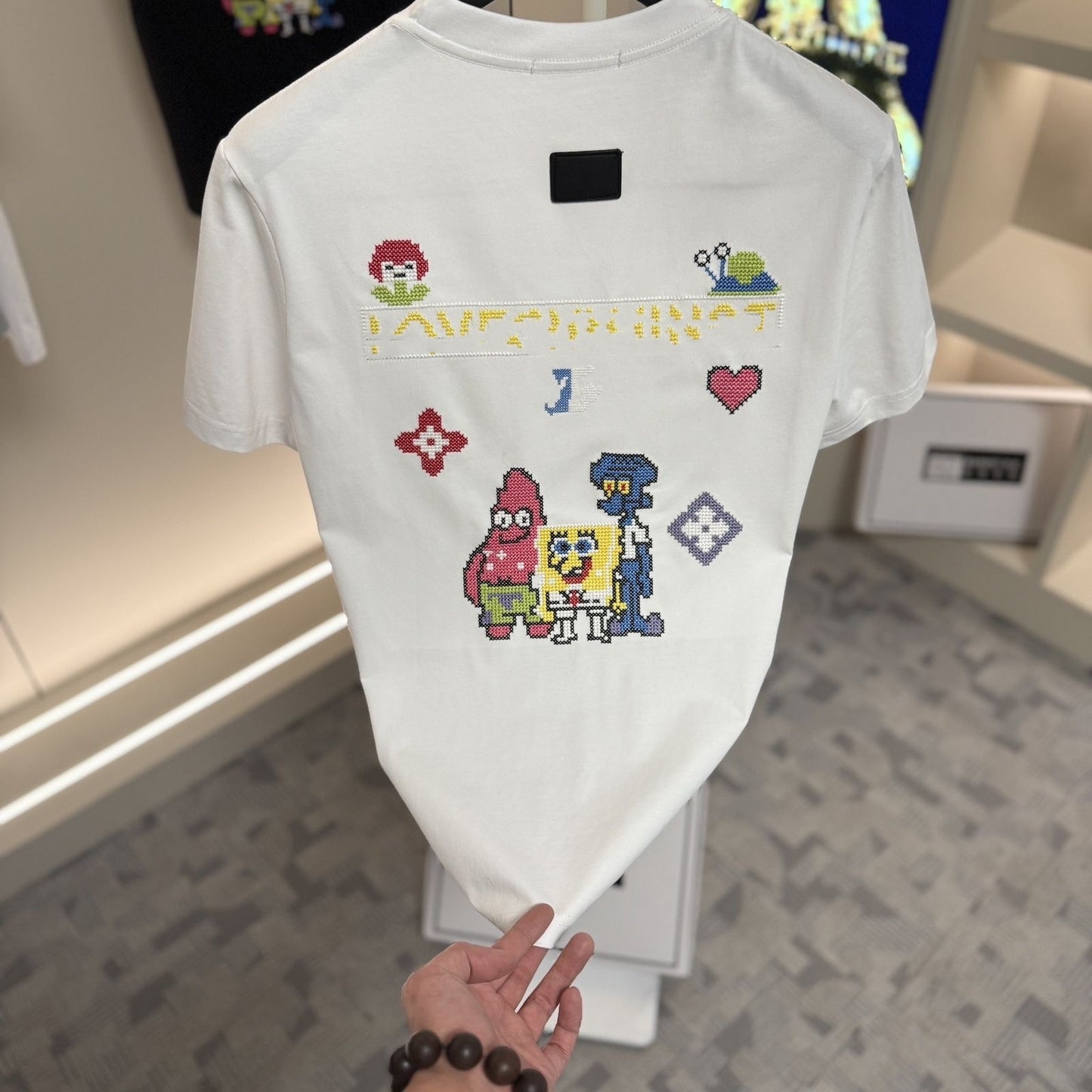 Unisex Cartoon Pixel Embroidered Crew Neck T-Shirt