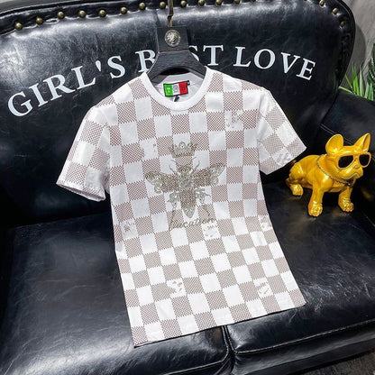 【#A332】Checkerboard Rhinestone Bee Men's Crew Neck Short Sleeve T-Shirt