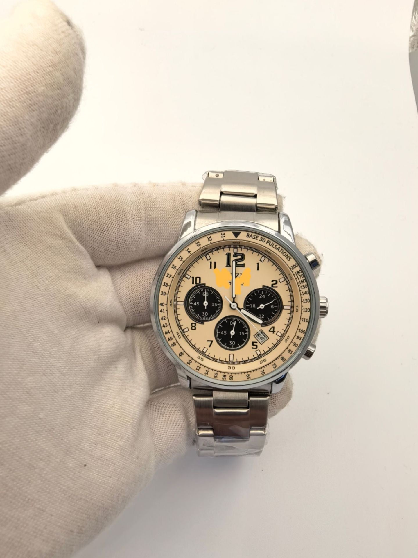 【#A349】Vintage Racing Perforated Leather Chronograph Watch, Men Multi-Function Date Waterproof Sports Wristwatch