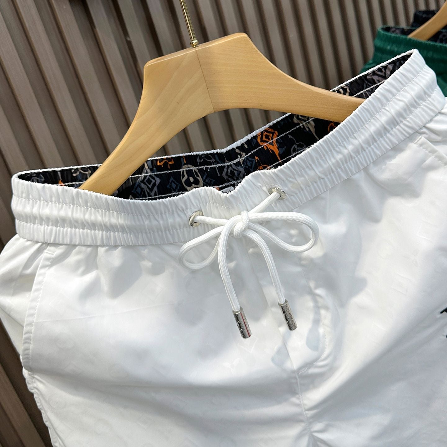 【#A353】Subtle All Over Print Embroidery Quick Dry Shorts, Unisex Elastic Drawstring Thin Casual Beach Shorts