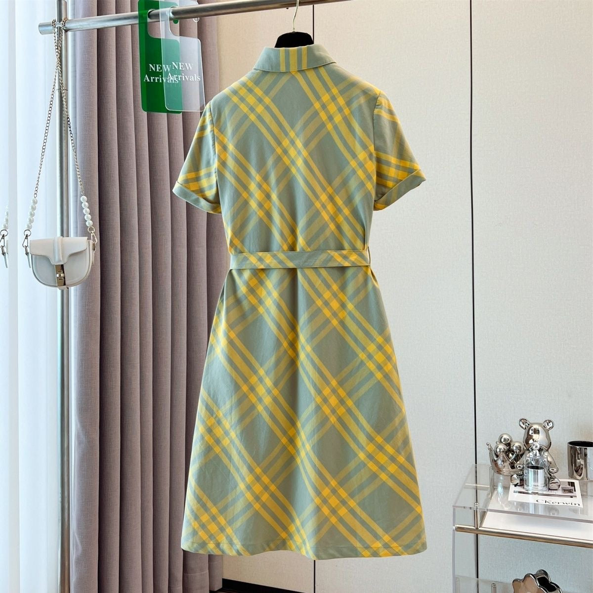 【#A382】Vintage Diagonal Plaid Collared Shirt Dress, Women Waist Tie Short Sleeve Commuter Midi Dress