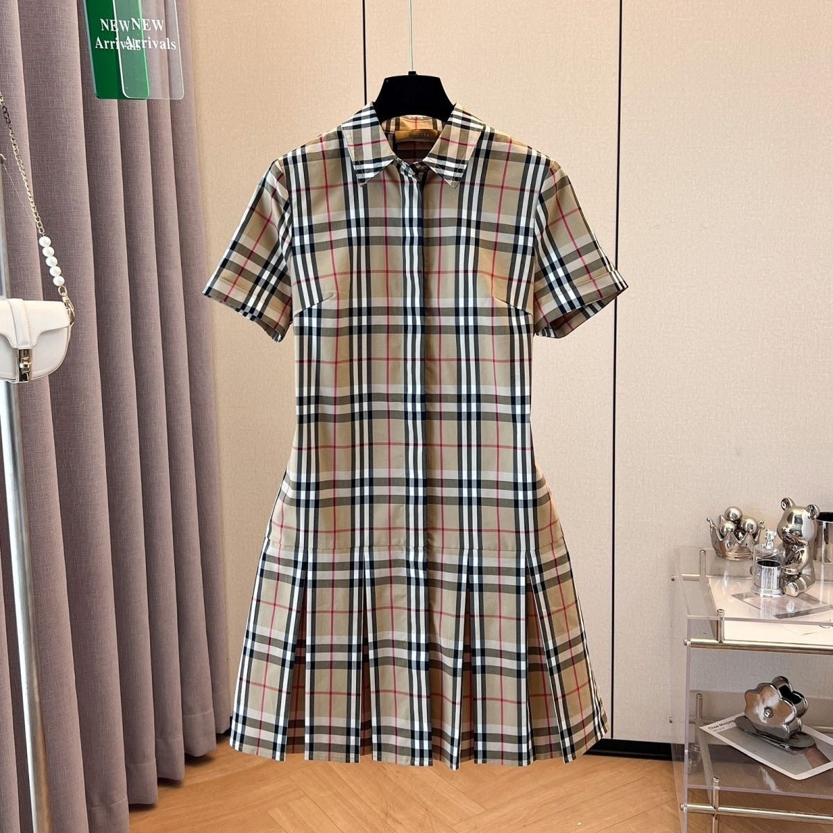 【#A383】Classic Vintage Plaid Collared Shirt Pleated Mini Dress, Women Short Sleeve Slim Commuter Dress