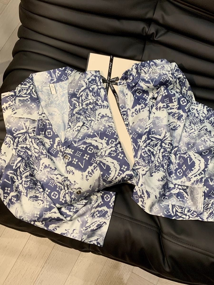 【#A391】Blue And White Porcelain Print Ice Silk Pajama Set, Lapel Long Sleeve Open Shirt & Elastic Wide Leg Pants Loungewear 2-Piece Kit