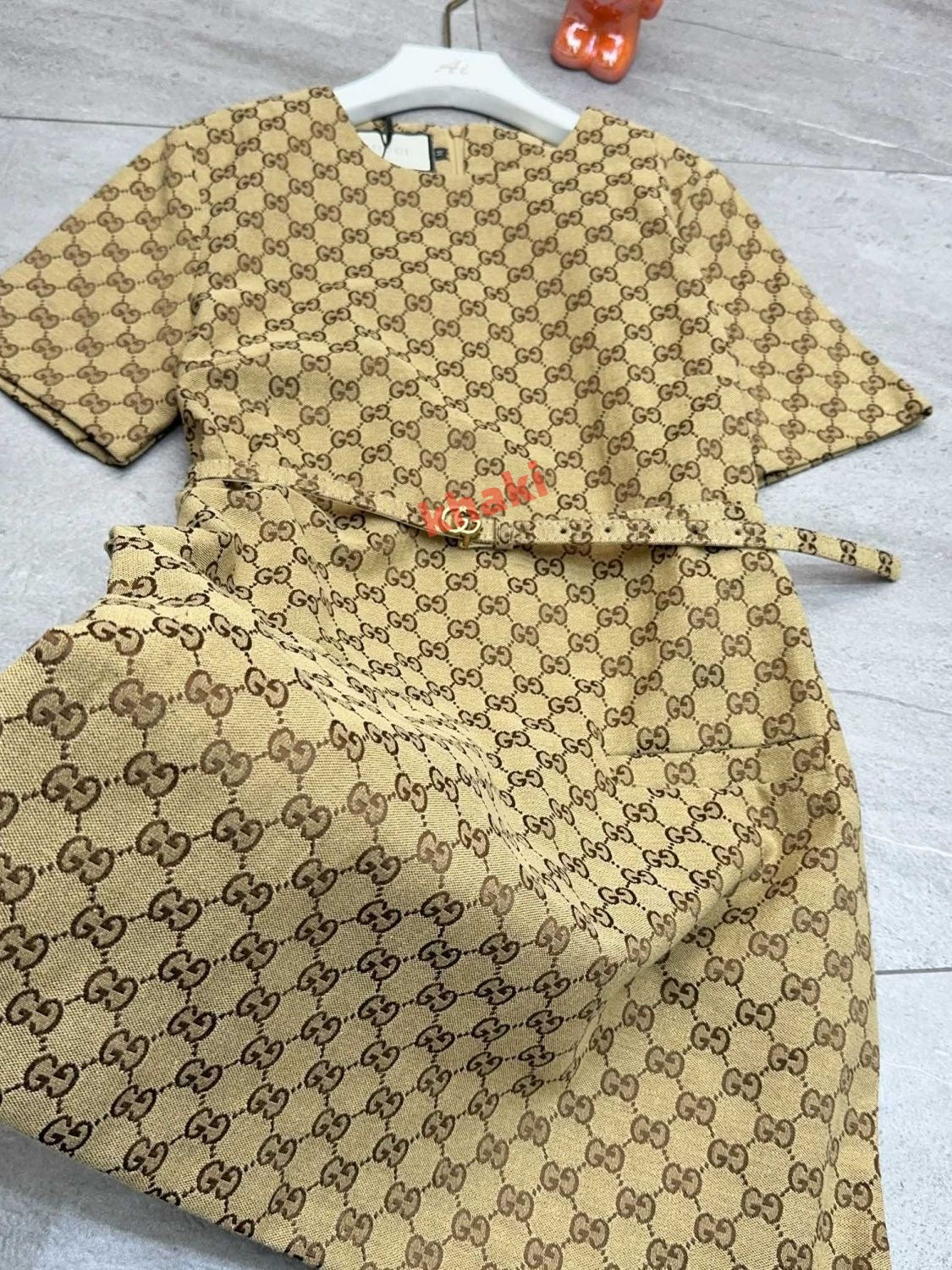 【#A407】Vintage All Over Monogram Round Neck Mini Dress With Metal Buckle Belt, Waist Defining Office Short Dress