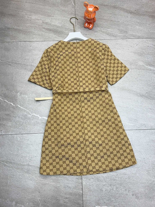 【#A407】Vintage All Over Monogram Round Neck Mini Dress With Metal Buckle Belt, Waist Defining Office Short Dress