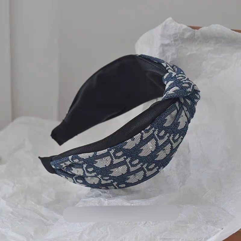 【#A409】Vintage All Over Jacquard Twist Wide Headband, Luxury Spliced Leather Hair Accessory For Washing Face