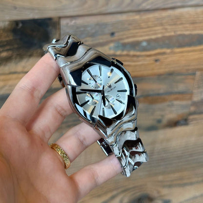 【#A449】Men Irregular Wave Steel Band Chronograph Watch, Trend Large Dial Multi-Function Business Quartz Wristwatch