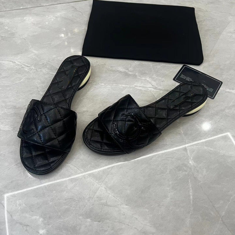 【#A483】Quilted Embroidery Double C Flat Slide Sandals, Women Summer Minimal Low Heel Mules