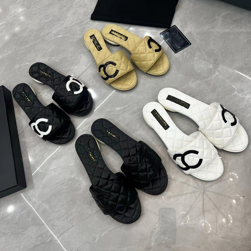 【#A483】Quilted Embroidery Double C Flat Slide Sandals, Women Summer Minimal Low Heel Mules
