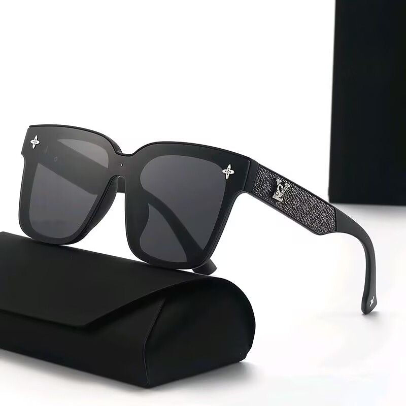 【#A527】Vintage Oversized Square Gradient Polarized Sunglasses, Textured Temple Slimming UV Protection Shades