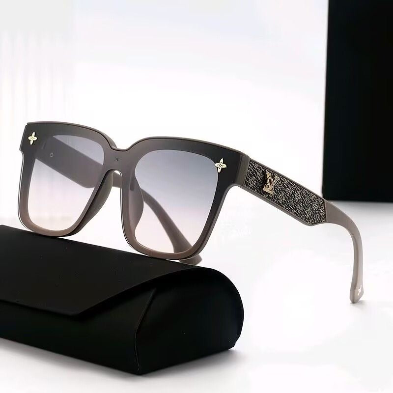 【#A527】Vintage Oversized Square Gradient Polarized Sunglasses, Textured Temple Slimming UV Protection Shades