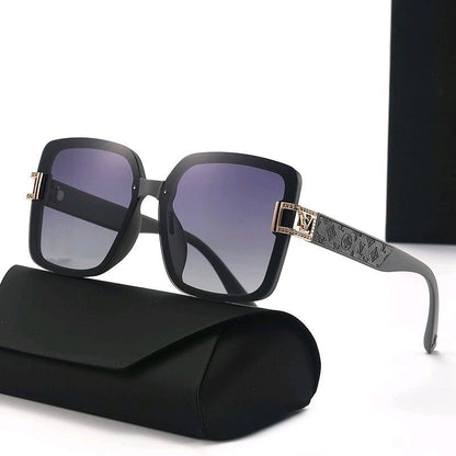 【#A530】Oversized Frame Embossed Temple Gradient Sunglasses, Women Decorative Slim Outdoor UV Shades