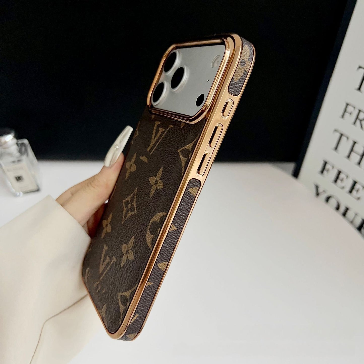【#A569】Vintage Floral Print Leather Phone Case With Gold Plated Frame Large Window Shockproof Cover For iPhone