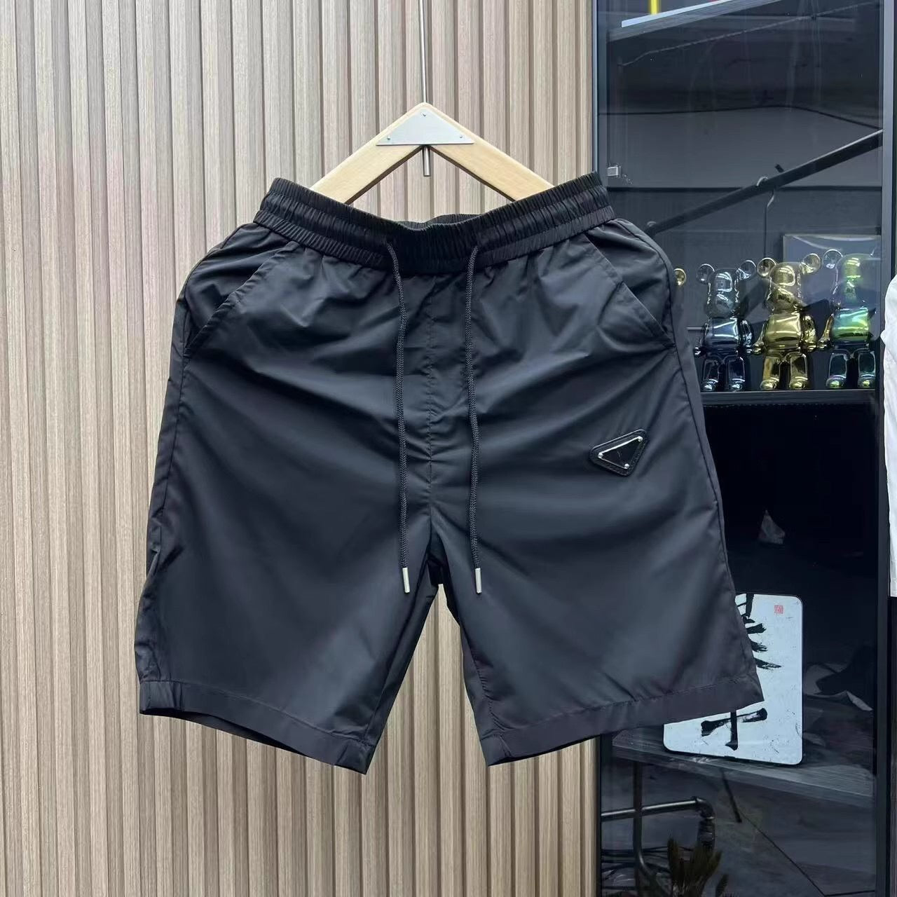 【#A574】Men's Triangle Logo Ice Silk Quick Dry Five-Point Shorts Loose Versatile Casual Beach Shorts