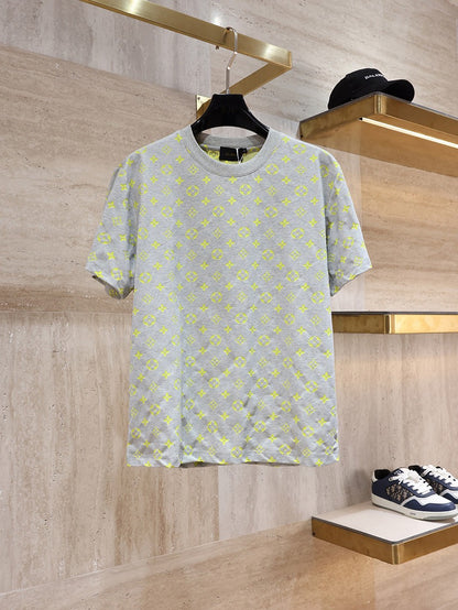 【#A579】Men's Crew Neck Short Sleeve T-Shirt With All Over Clover Print, Loose Breathable Casual Tee