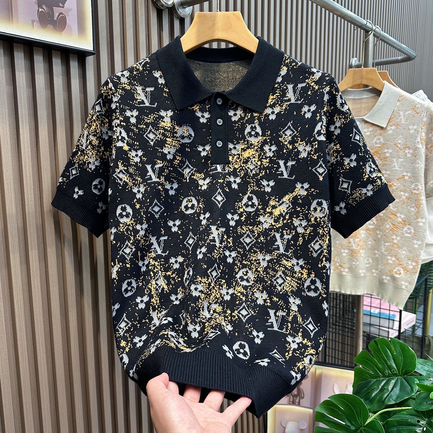 【#A595】Men's Gradient Clover Jacquard Knit Polo Shirt, Thin Lapel Breathable Casual Short Sleeve Top