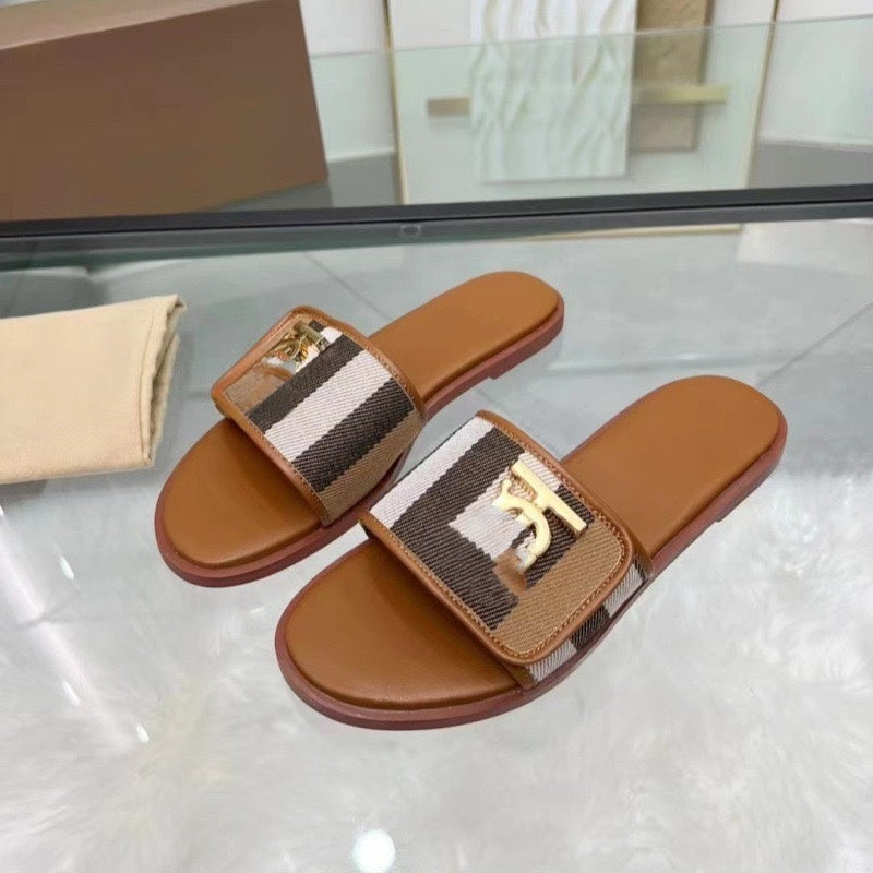【#A613】Vintage Contrast Stripe Slide Sandals, Metal Ornament Flat Non-slip Outdoor Slippers